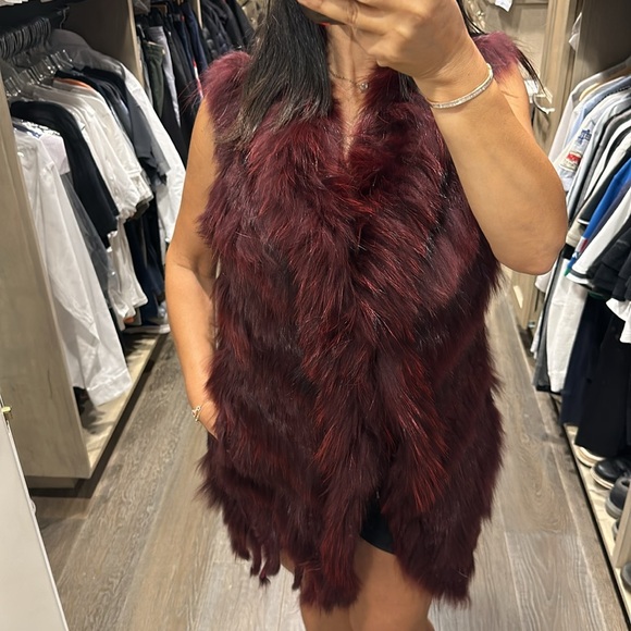 Burgundy red real rabbit fur vest - Picture 4 of 4